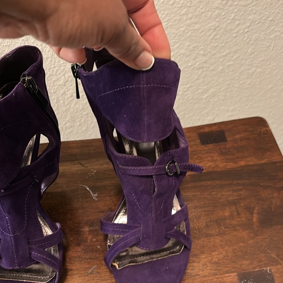 Purple Sandals - Picture 3 of 6